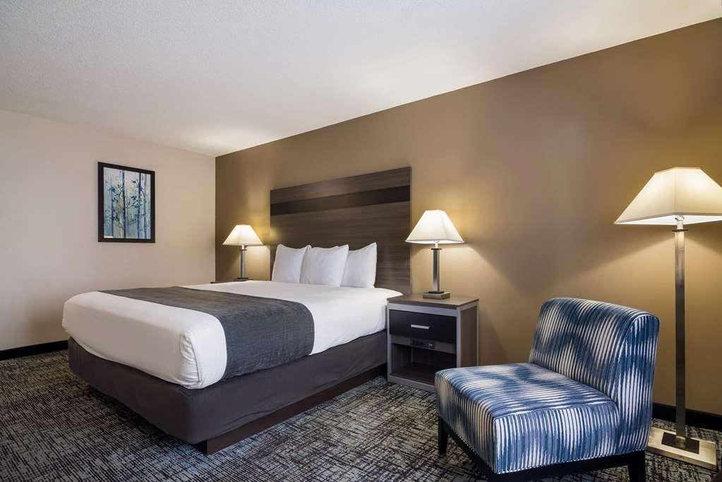 Best Western Smithfield Inn Bilik gambar