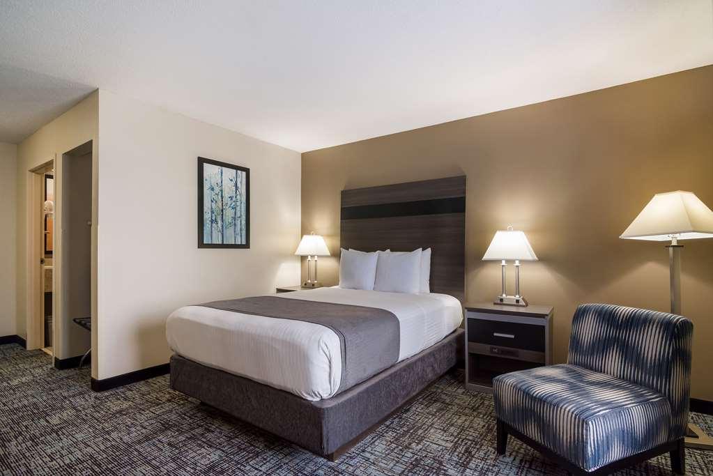 Best Western Smithfield Inn Bilik gambar