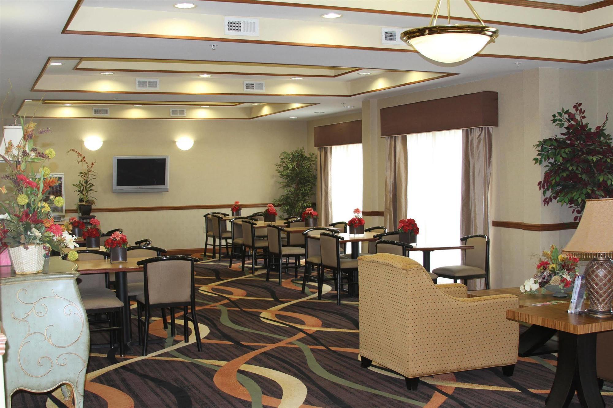 Best Western Smithfield Inn Restoran gambar